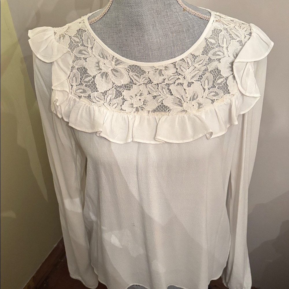 Wayf Long Sleeve Lace Detail White Ivory Blouse Size Medium